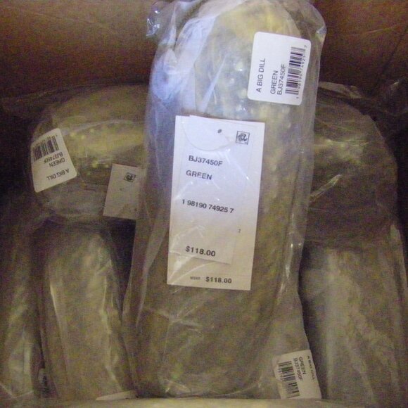 Betsey Johnson Kitsch A Big Dill Crossbody Green Rhinestones NWT - Picture 12 of 13